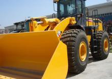 Gumikerekes homlokrakodók XCMG LW600K