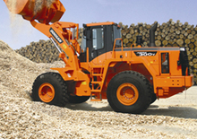 Gumikerekes homlokrakodók Doosan Mega 300 V