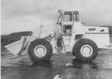 Gumikerekes homlokrakodók Massey Ferguson MF 55