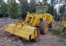 Gumikerekes homlokrakodók Massey Ferguson MF 66C