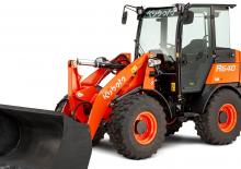 Gumikerekes homlokrakodók Kubota R640