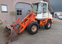 Gumikerekes homlokrakodók Terex-Schaeff SKL 823