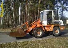 Gumikerekes homlokrakodók Terex-Schaeff SKL 835