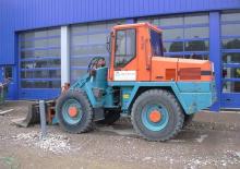 Gumikerekes homlokrakodók Terex-Schaeff SKS 661