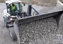 Gumikerekes homlokrakodók Terex TL 120