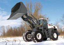 Gumikerekes homlokrakodók Terex TL 420