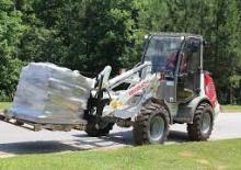 Gumikerekes homlokrakodók Takeuchi TW50