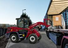 Gumikerekes homlokrakodók Yanmar V70S