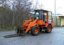 Gumikerekes homlokrakodók Fiat-Hitachi W 50 H