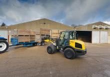 Gumikerekes homlokrakodók New Holland W60C TC 
