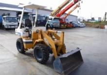 Gumikerekes homlokrakodók Komatsu WA 20