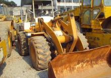 Gumikerekes homlokrakodók Komatsu WA 40-1