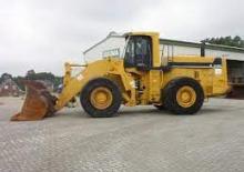 Gumikerekes homlokrakodók Komatsu WA 600-1