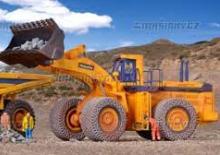 Gumikerekes homlokrakodók Komatsu WA 800-2