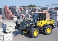 Gumikerekes homlokrakodók Komatsu WA150-5