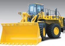 Gumikerekes homlokrakodók Komatsu WA600-3