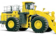 Gumikerekes homlokrakodók Komatsu WA700-3A