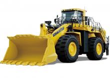 Gumikerekes homlokrakodók Komatsu WA900-8R