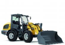 Gumikerekes homlokrakodók Wacker Neuson WL44