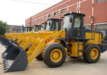 Gumikerekes homlokrakodók YTO ZL30F