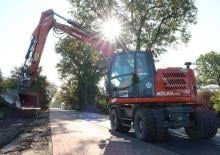 Gumikerekes kotrók Atlas 175 W-SR
