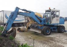 Gumikerekes kotrók Fuchs 720 M