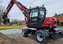 Gumikerekes kotrók Yanmar B95W MB 