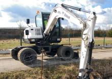 Gumikerekes kotrók Bobcat E55W