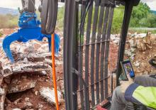Gumikerekes kotrók Volvo EW240E MH