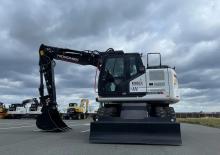 Gumikerekes kotrók Hidromek HMK 150 WR