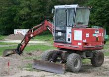 Gumikerekes kotrók Gehlmax MB 445 Mobil
