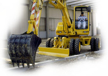 Gumikerekes kotrók Komatsu PW95-2