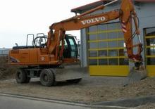 Gumikerekes kotrók Volvo SE 170 W-3