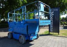 Gumikerekes ollós személyemelők JLG 3369 e