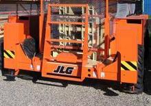 Gumikerekes ollós személyemelők JLG 40 RTS