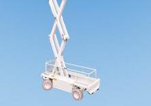 Gumikerekes ollós személyemelők Holland-Lift B 195 EL 25