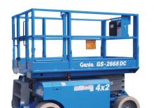 Gumikerekes ollós személyemelők Genie GS-2668 DC