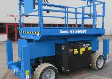 Gumikerekes ollós személyemelők Genie GS-2669 BE