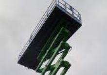 Gumikerekes ollós személyemelők Holland-Lift HL-220 E25