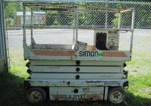 Gumikerekes ollós személyemelők Simon X 2032