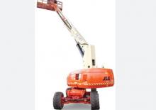 Gumikerekes töretőgémes munkaállványok JLG 680S