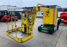 Gumikerekes töretőgémes munkaállványok Karus GTS 110 SK