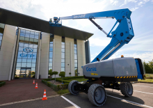 Gumikerekes töretőgémes munkaállványok Genie S-60 FE