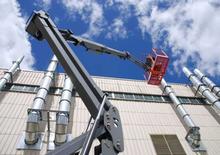 Gumikerekes töretőgémes munkaállványok Skyjack SJ 51 AJ