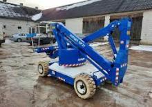 Gumikerekes töretőgémes munkaállványok UpRight SP 37