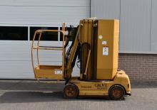 Gumikerekes vertikális emelésű munkaállványok Grove-Manlift (Delta) Toucan 860