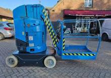 Gumikerekes vertikális emelésű munkaállványok Grove-Manlift (Delta) Toucan 910