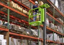 Gumikerekes vertikális emelésű munkaállványok Lift-A-Loft Vertex 12