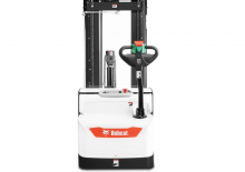 Gyalogkiséretű raklapemelák Bobcat BSL14S-7