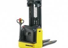 Gyalogkiséretű raklapemelák Komatsu MWS20F-1R